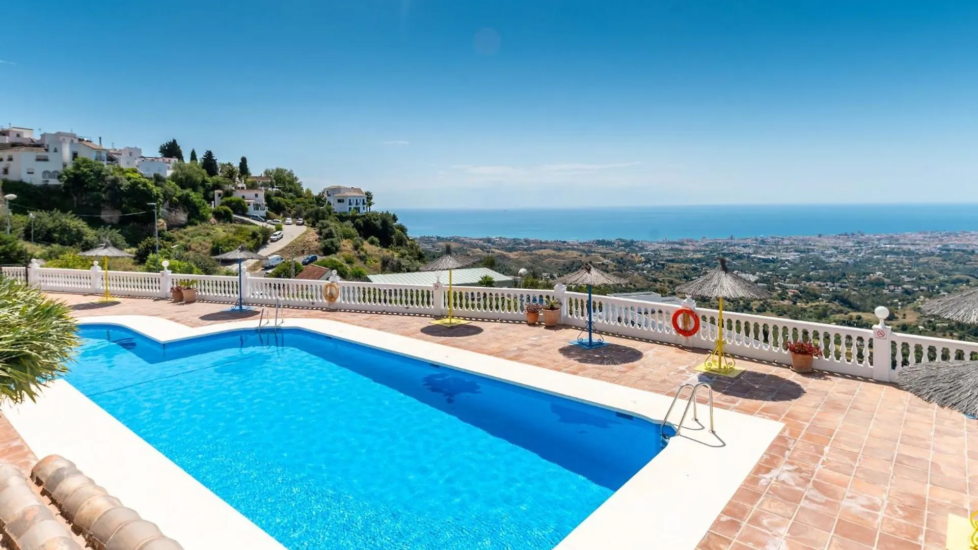 Luxurious & Elegant 3-Bed Apartment - Mijas Pueblo