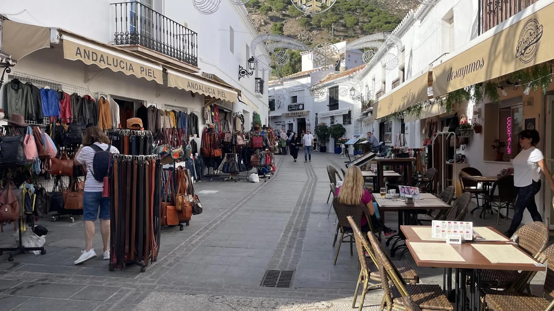 Luxurious & Elegant 3-Bed Apartment - Mijas Pueblo Spain